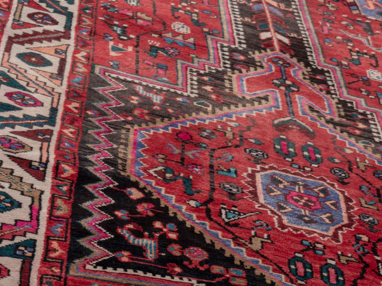 4769 - 4'11" x 10'3"