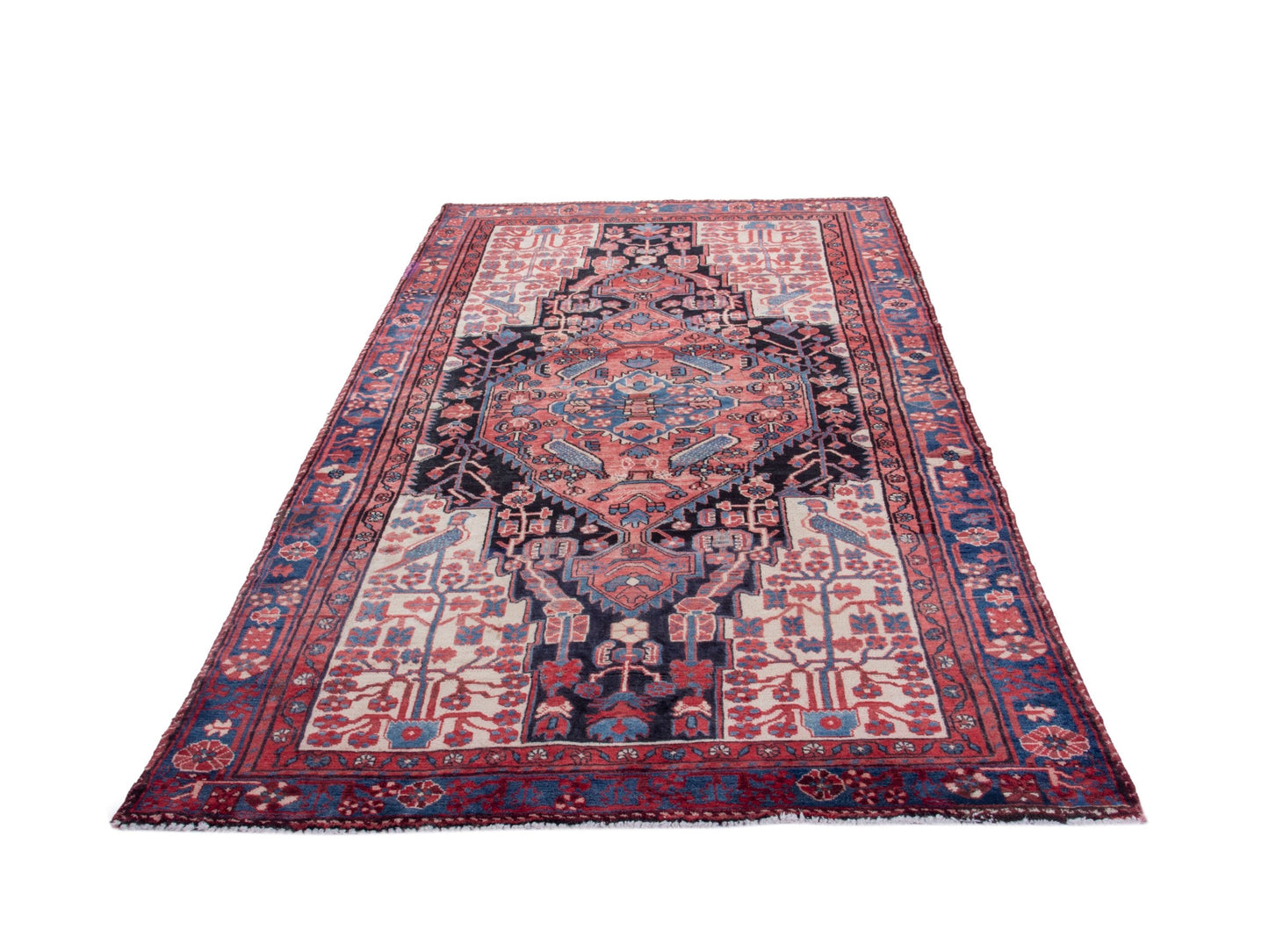 4775 - 4'11" x 10'6"