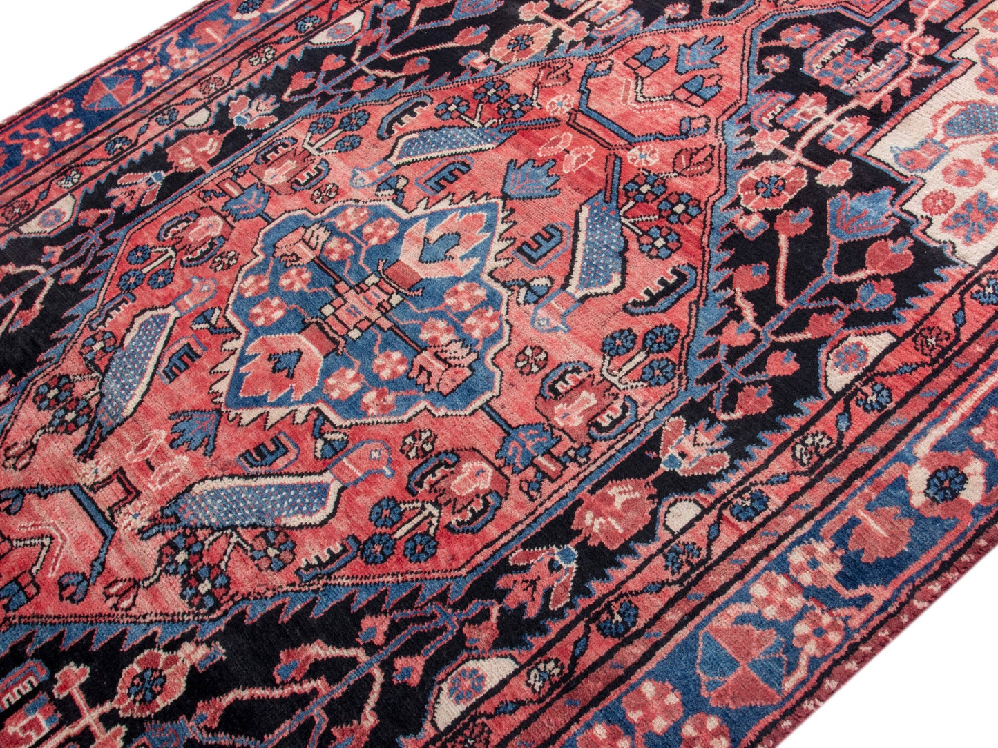 4775 - 4'11" x 10'6"