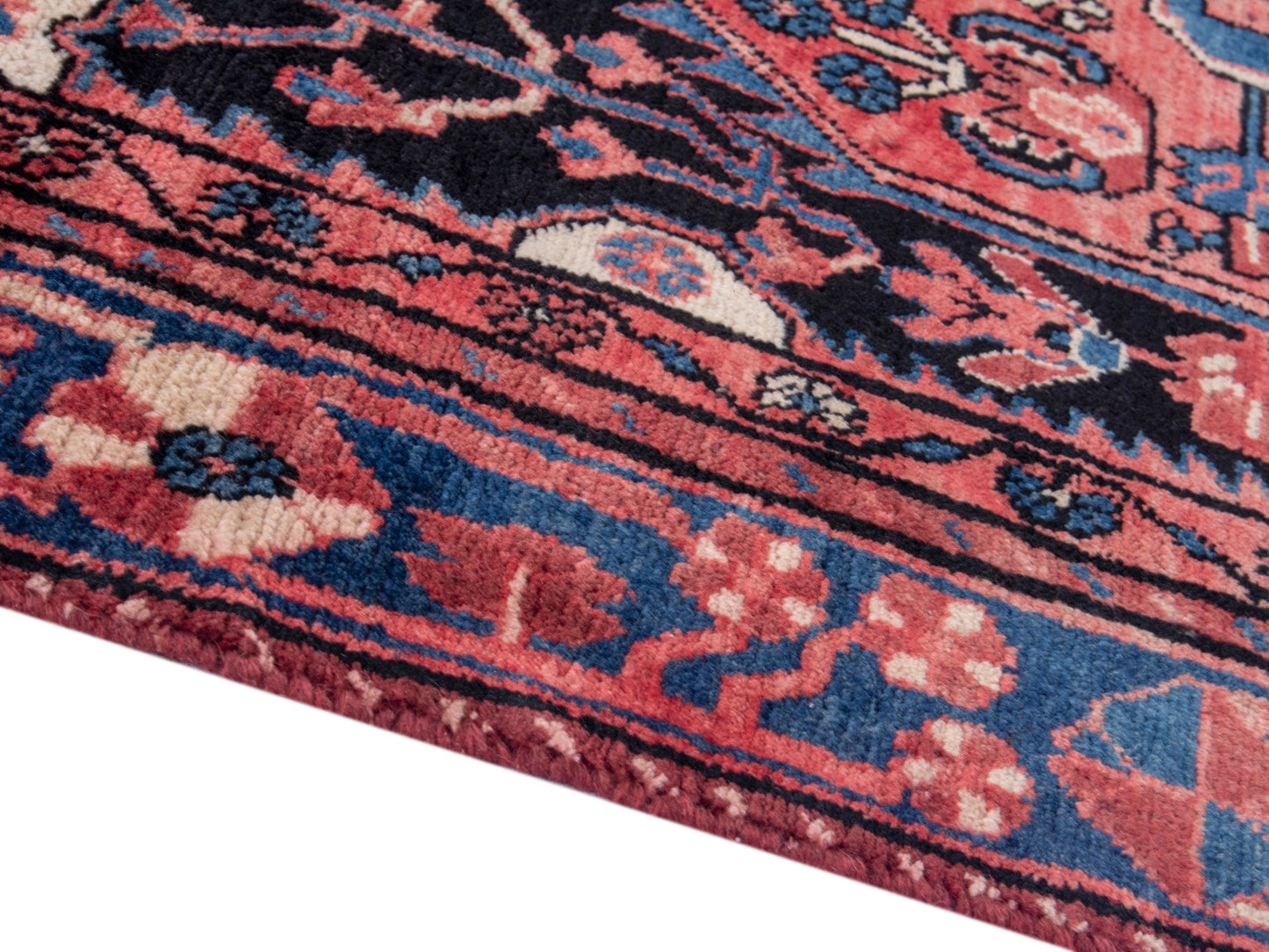 4775 - 4'11" x 10'6"