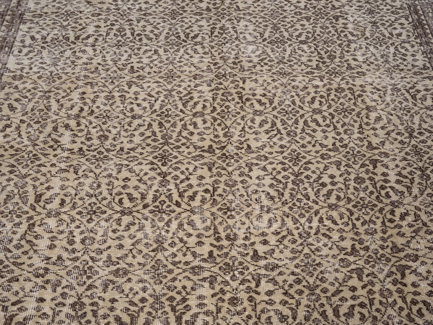 3132 - 7' x 10'3"