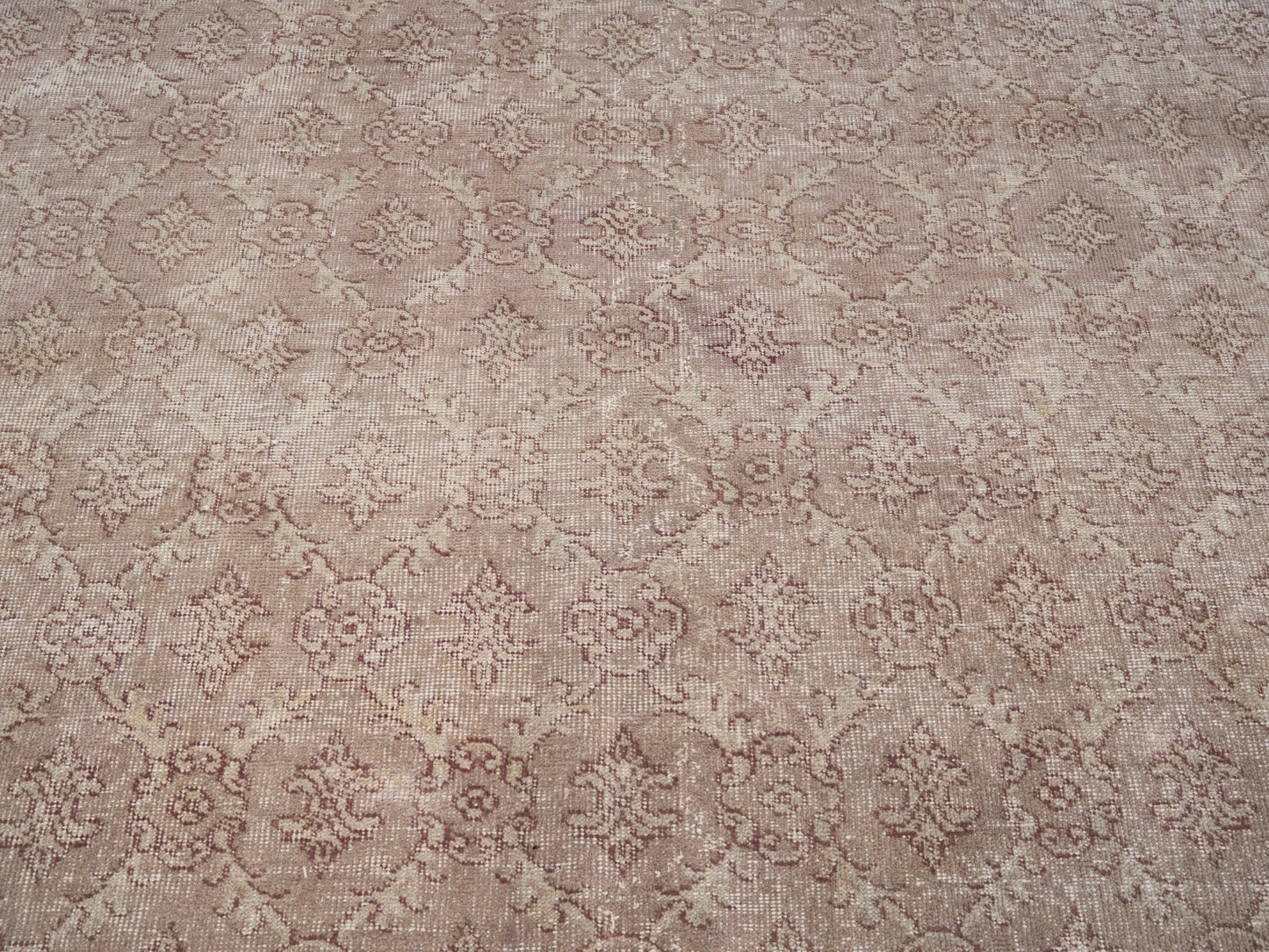 3130 - 7' x 10'