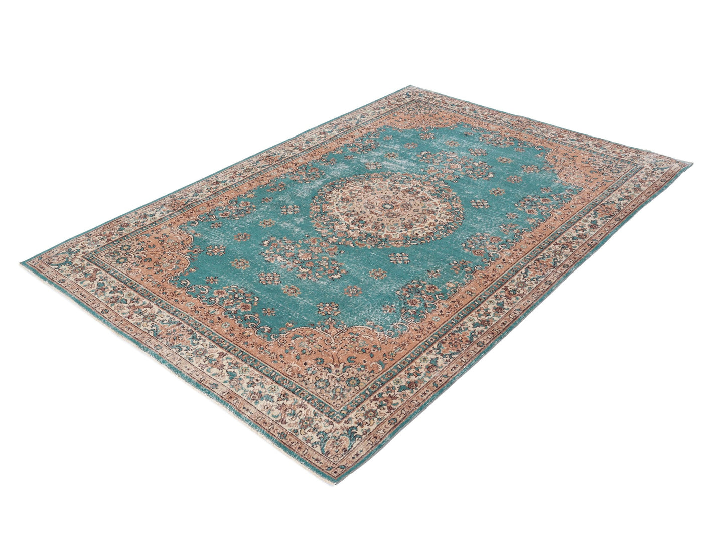 8370 - 6'10" x 10'2"