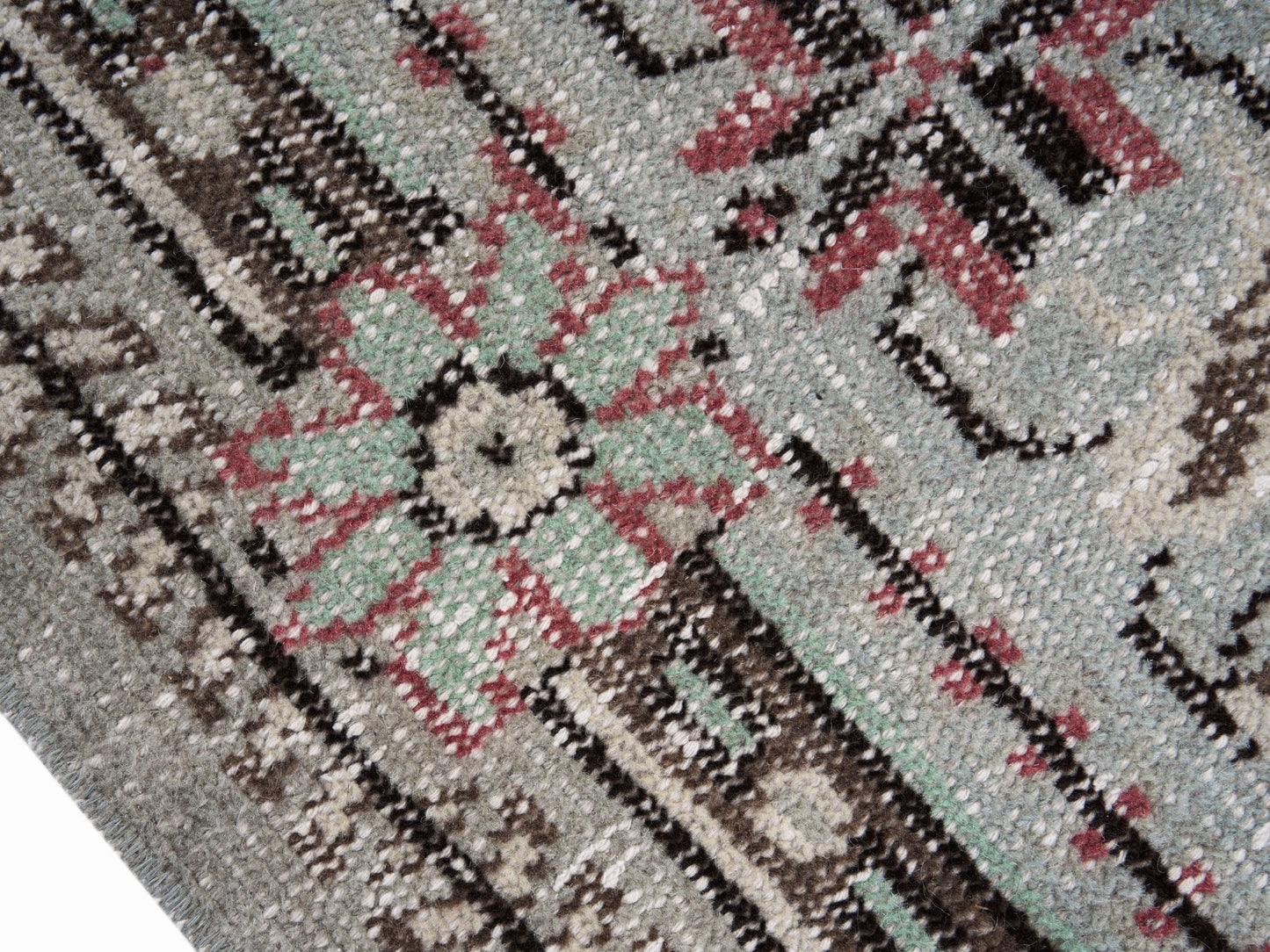 8241 - 6'6" x 10'10"