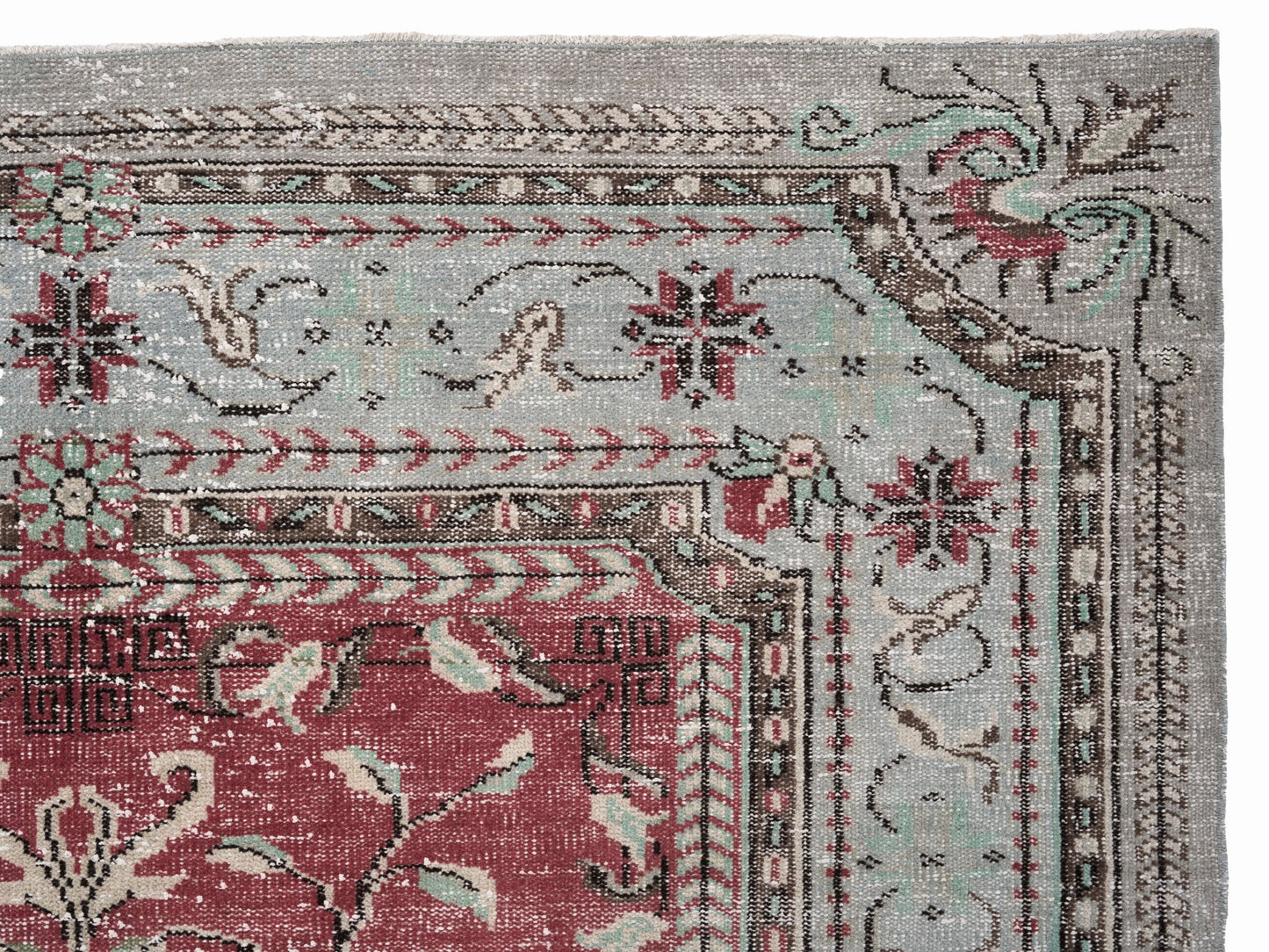 8241 - 6'6" x 10'10"