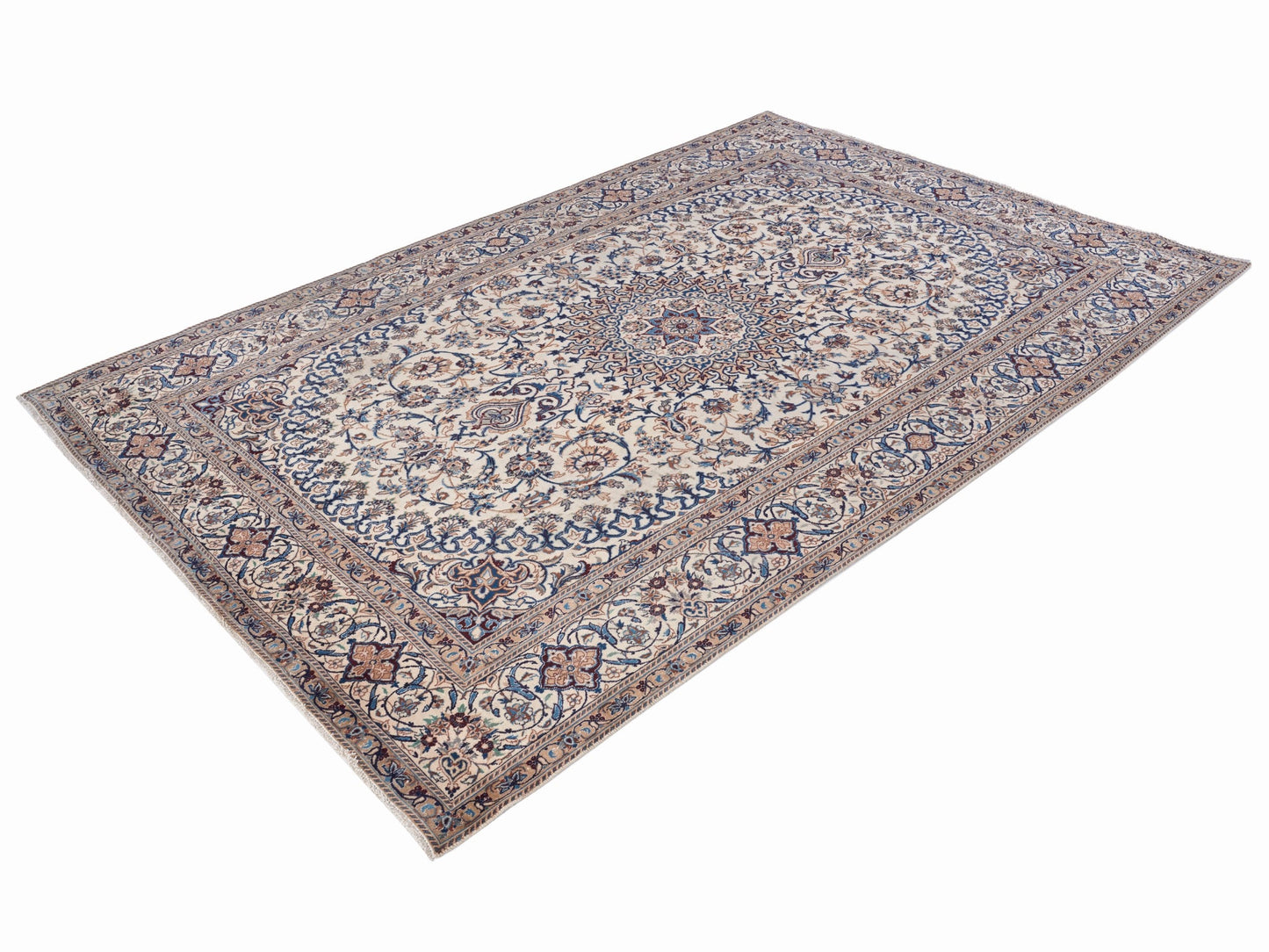 9005 - 7'8" x 11'10"