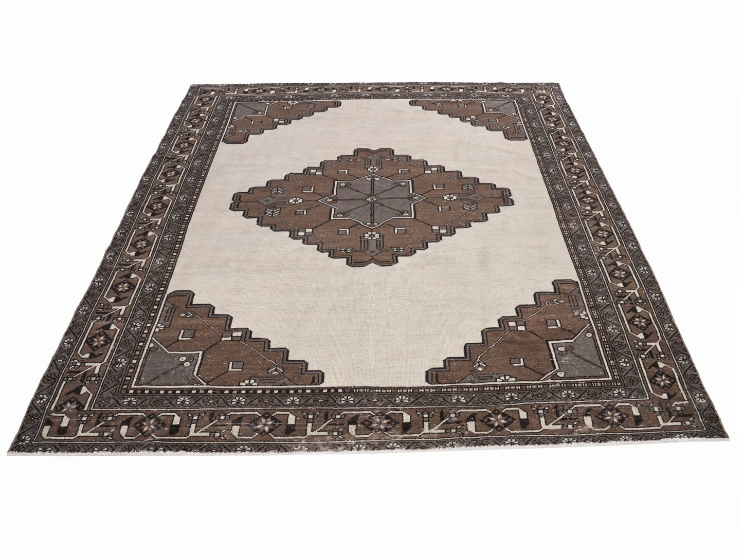 XL290 - 8' x 10'10"
