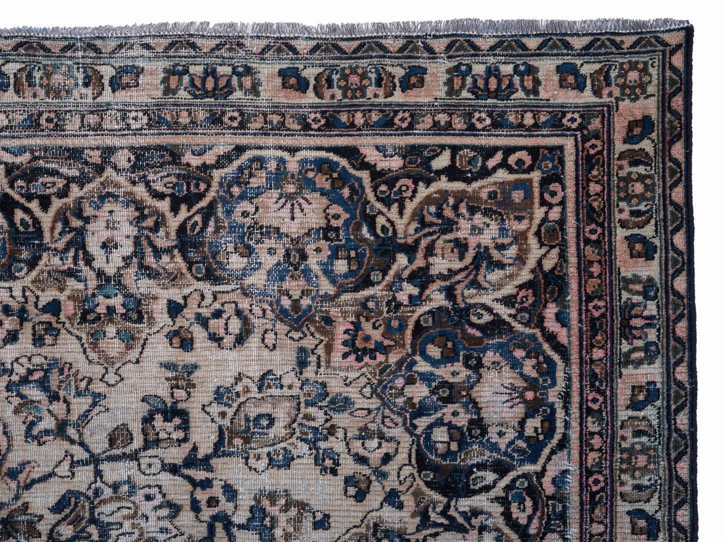 8996 - 7'10" x 10'11"