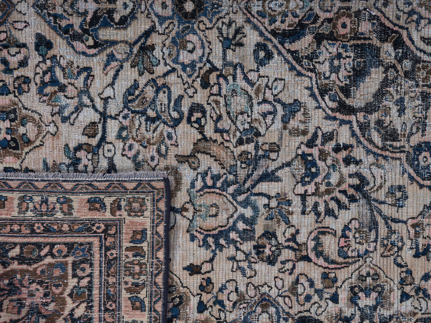 8996 - 7'10" x 10'11"