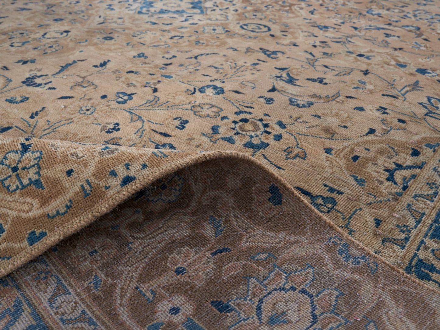 XL287 - 8'7" x 12'