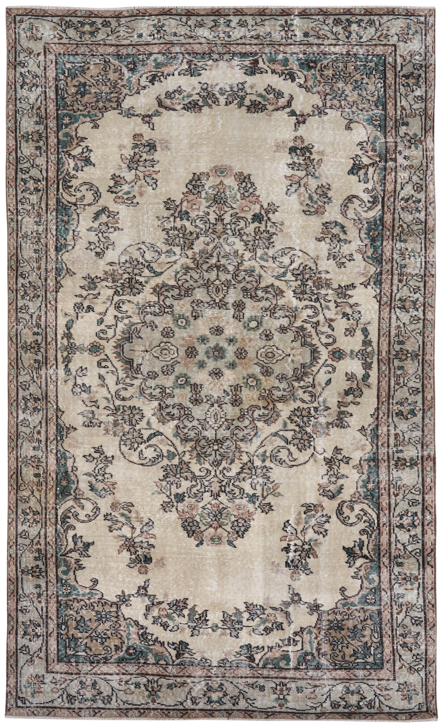 1582 - 5'5" x 9'1"