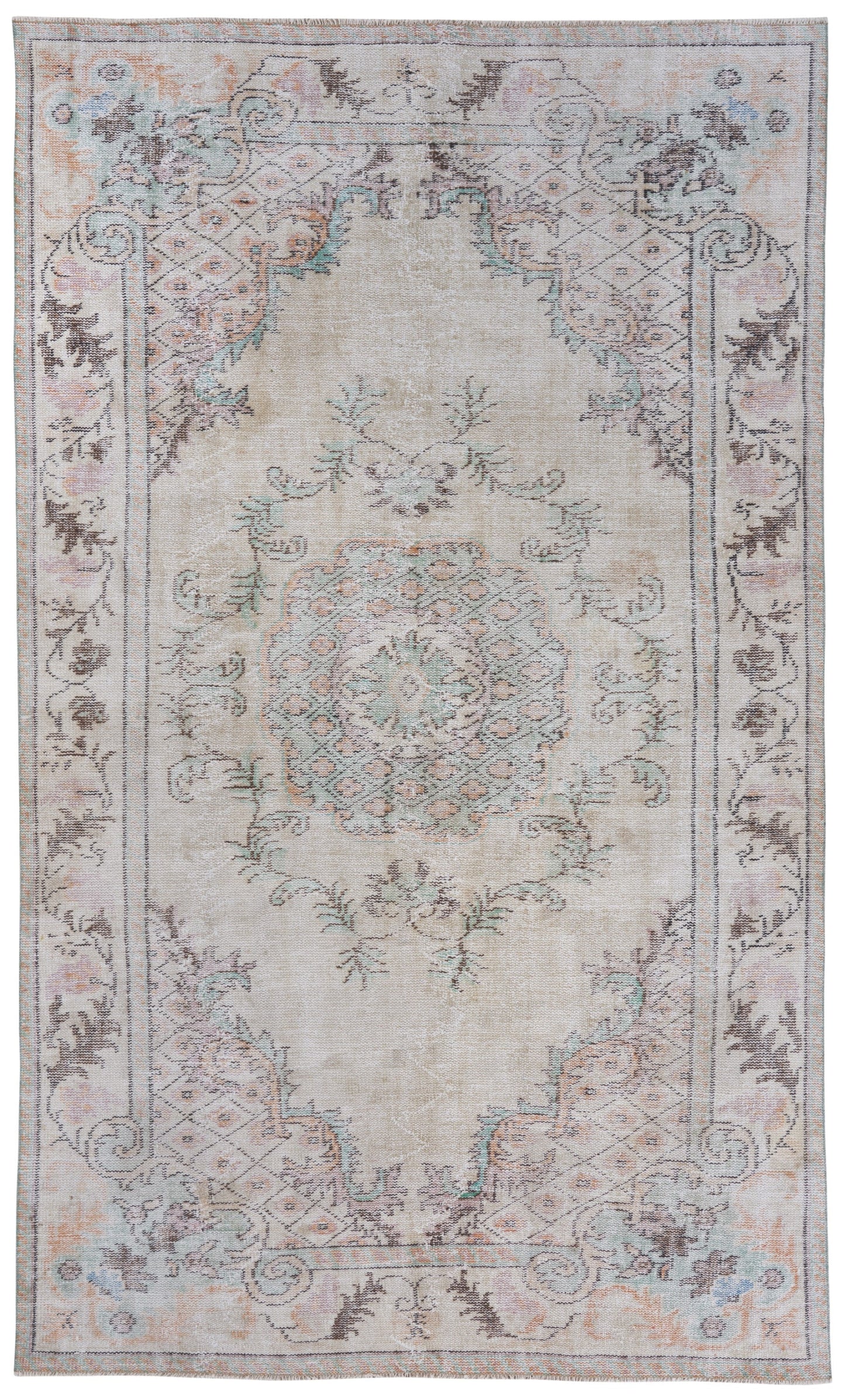 1586 - 6' x 10'