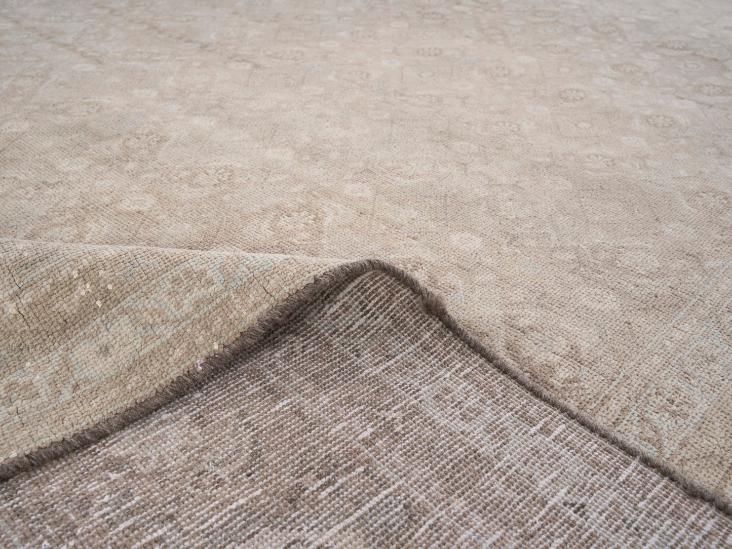 XL227 - 8'4" x 11'5"