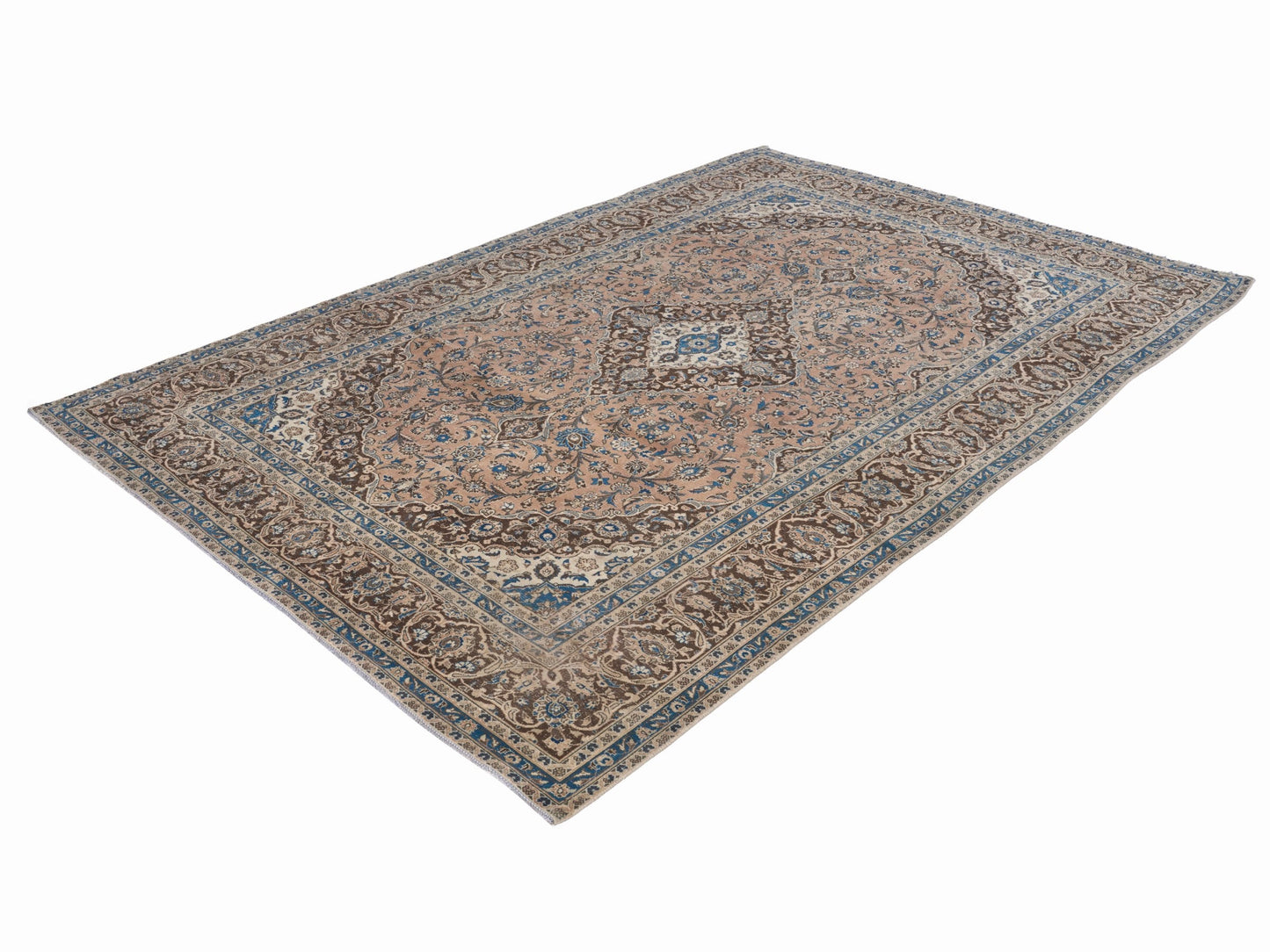 XL267 - 8'3" x 12'3"