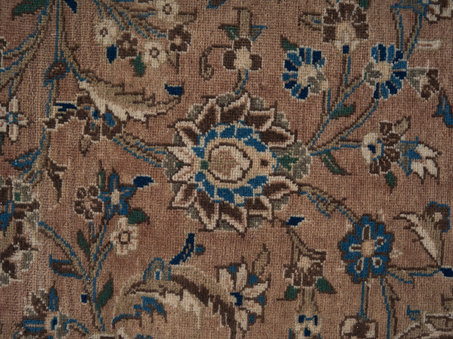 8998 - 8'11" x 12'7"