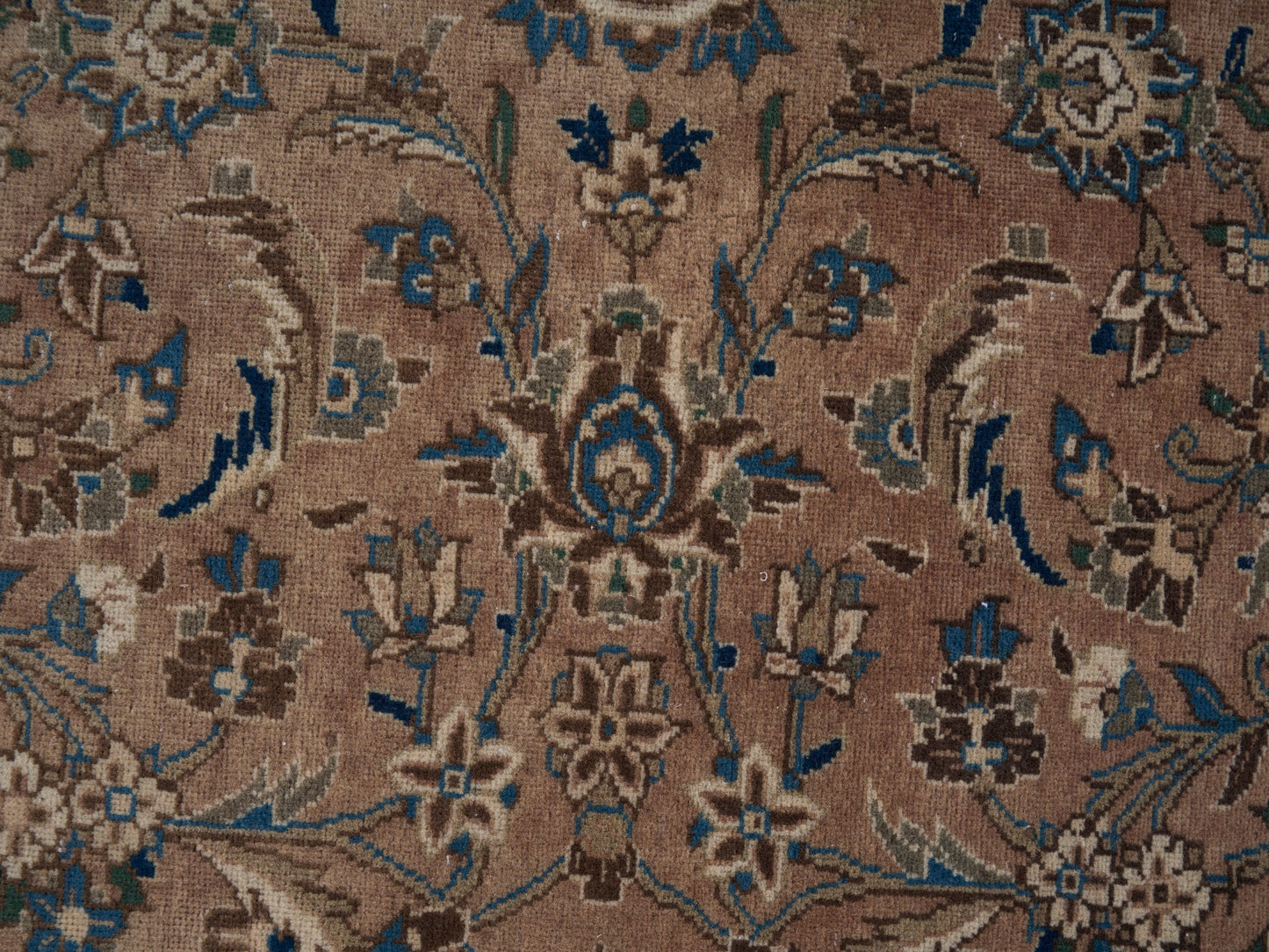 8998 - 8'11" x 12'7"