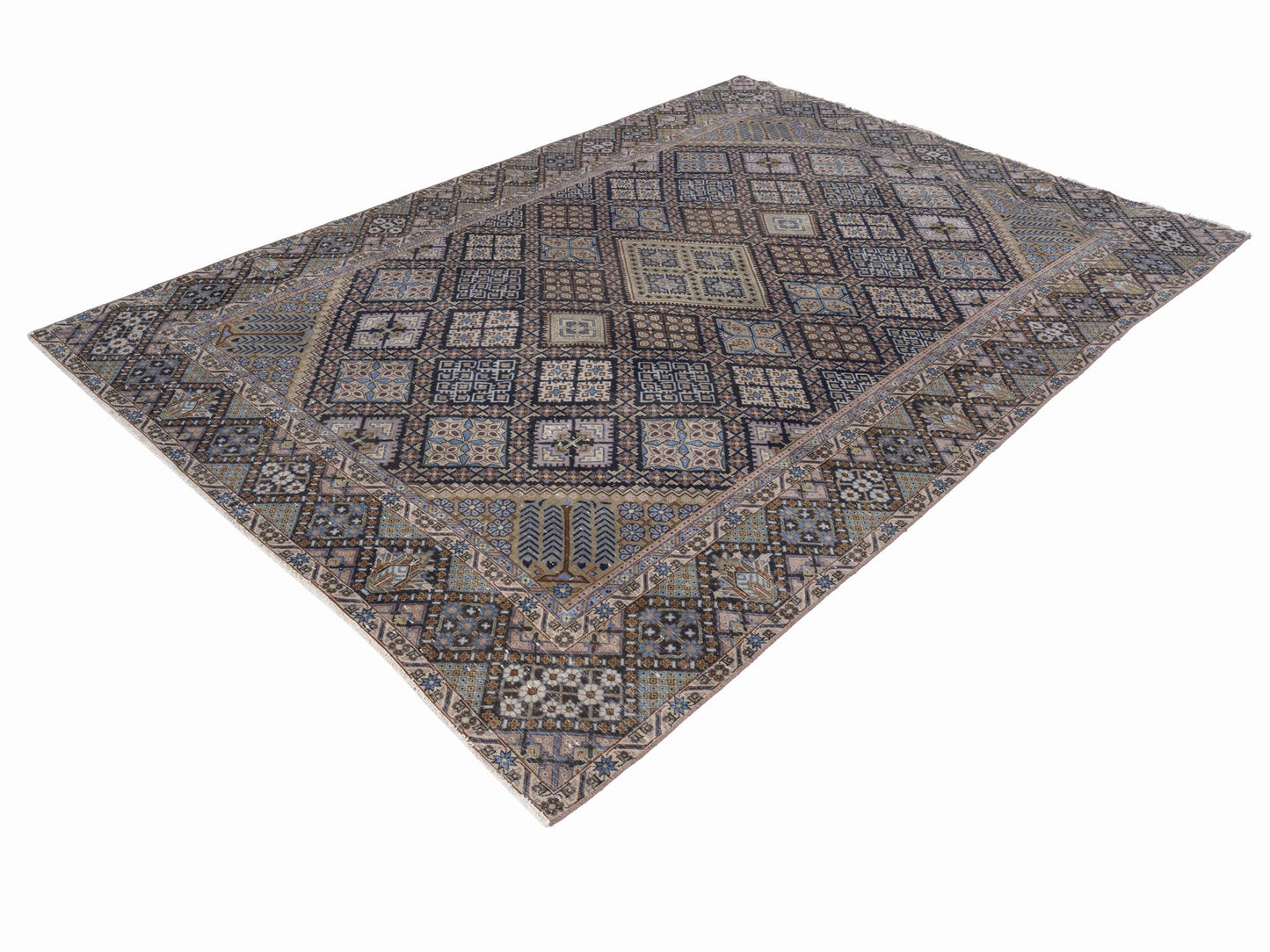 XL145 - 9'1" x 12'10"