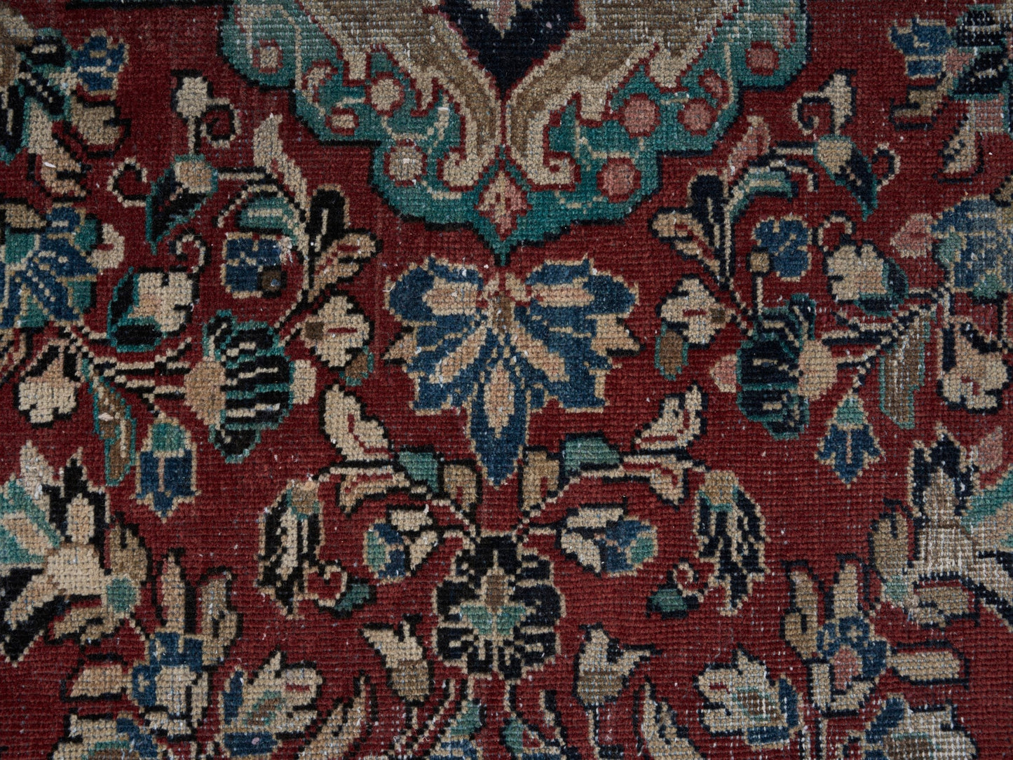XL257 - 9' x 12'6"