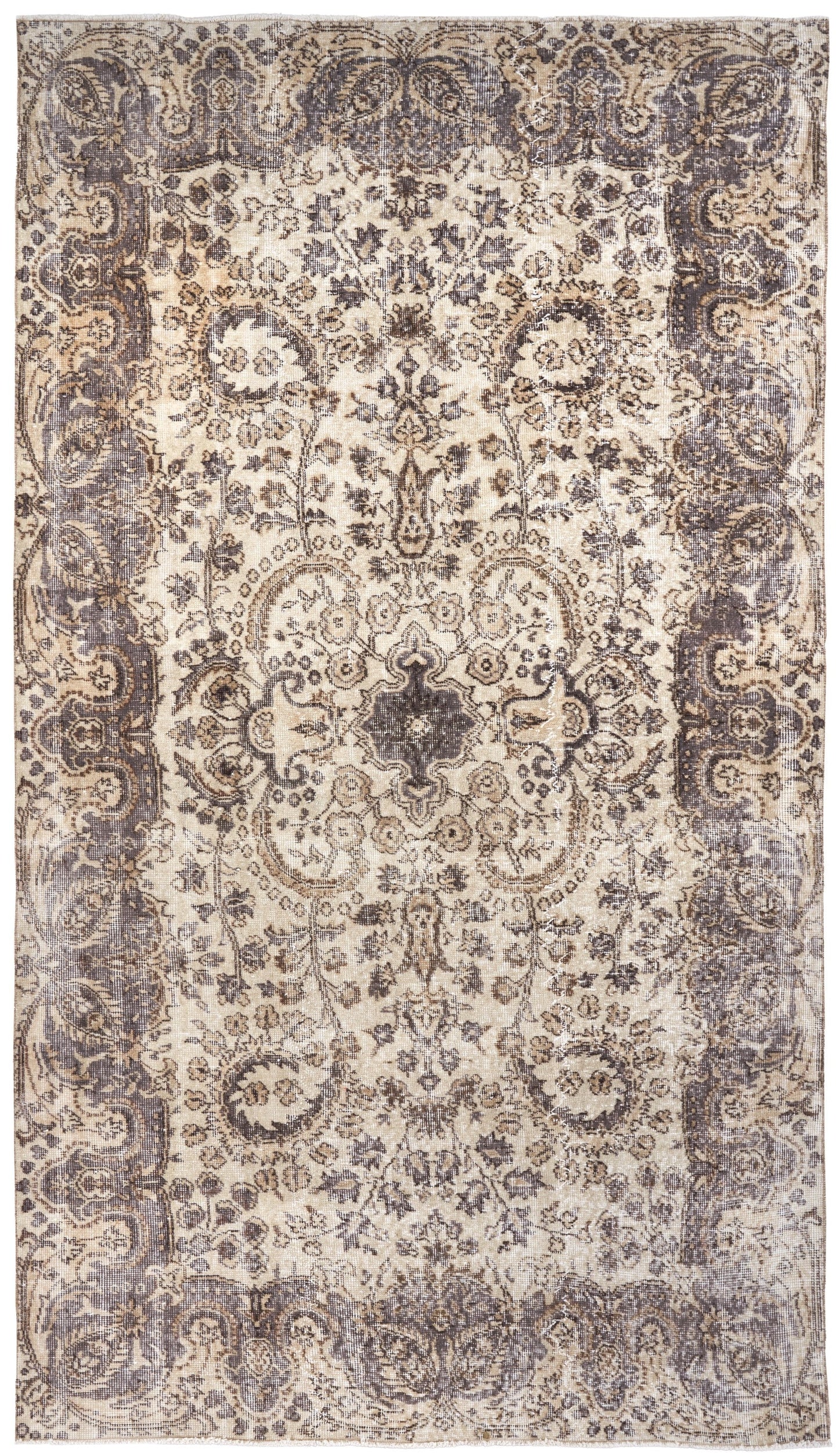 1832 - 5'1" x 9'1"