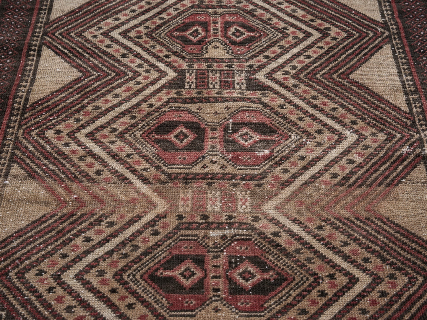 8354 - 2'3" x 4'2"