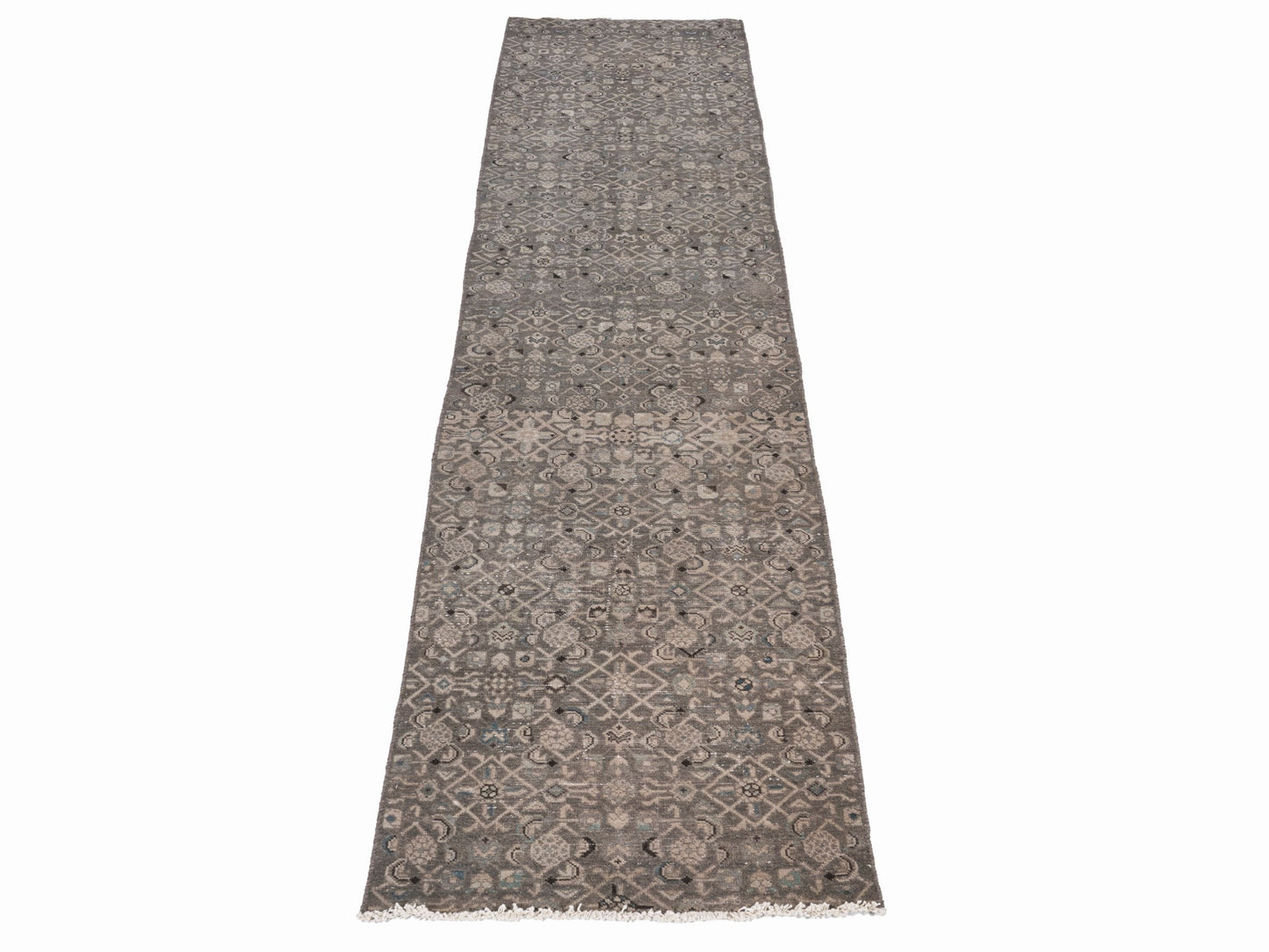 8437 - 2'7" x 12'8"