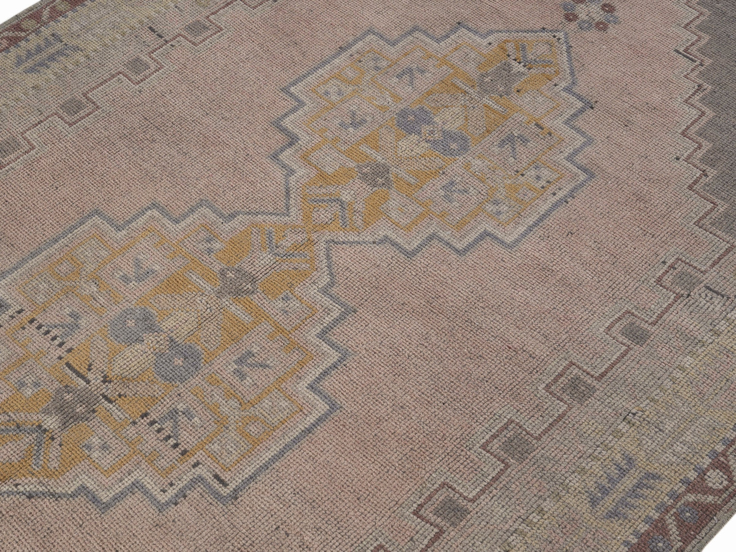 8895 - 3'10" x 6'11"