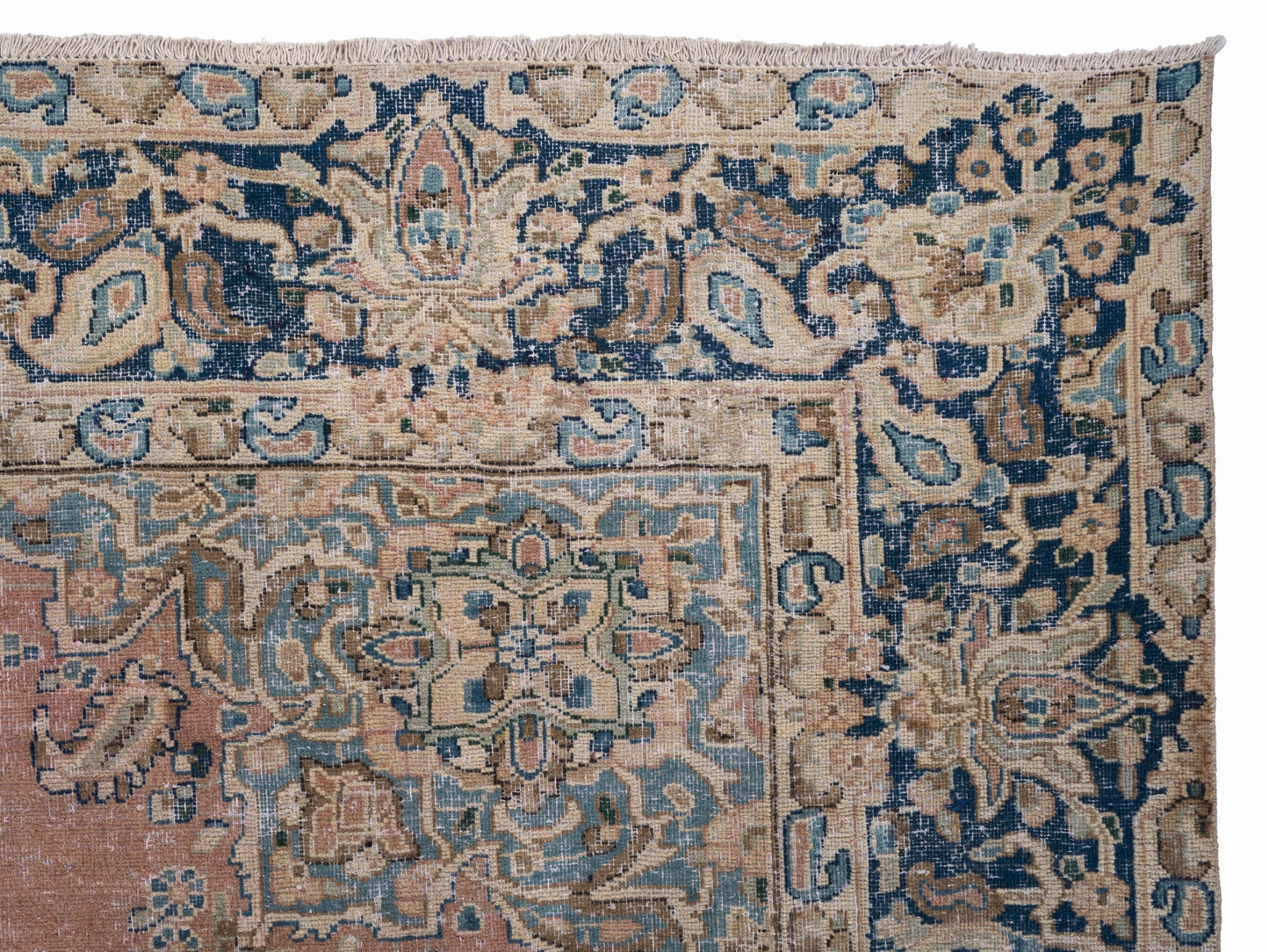 9042 - 8'10" x 11'9"