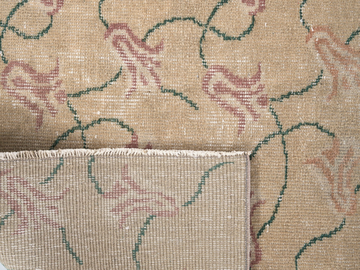 8409 - 3'11" x 5'11"