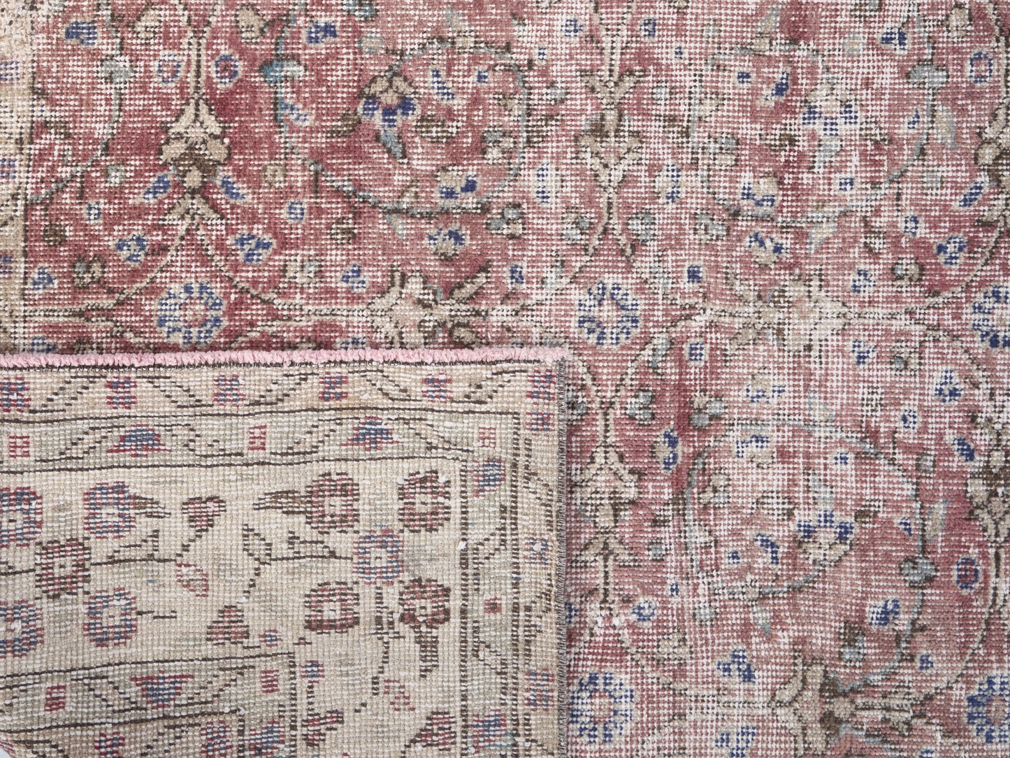 8614 - 6'11" x 10'1"