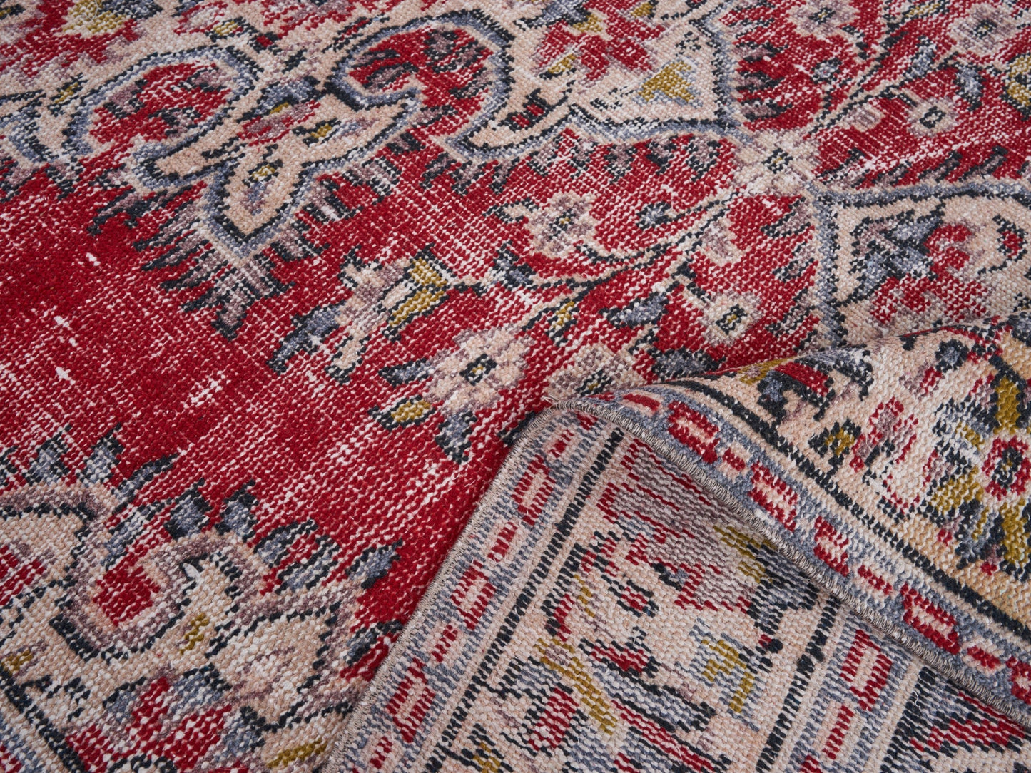 8231 - 5'11" x 10'4"