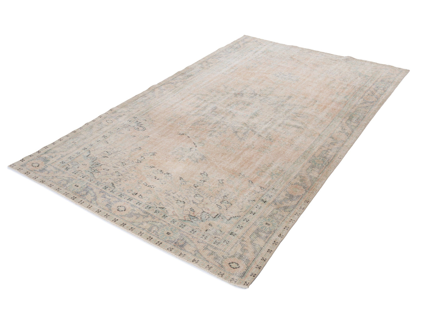 8093 - 5'10" x 9'11"