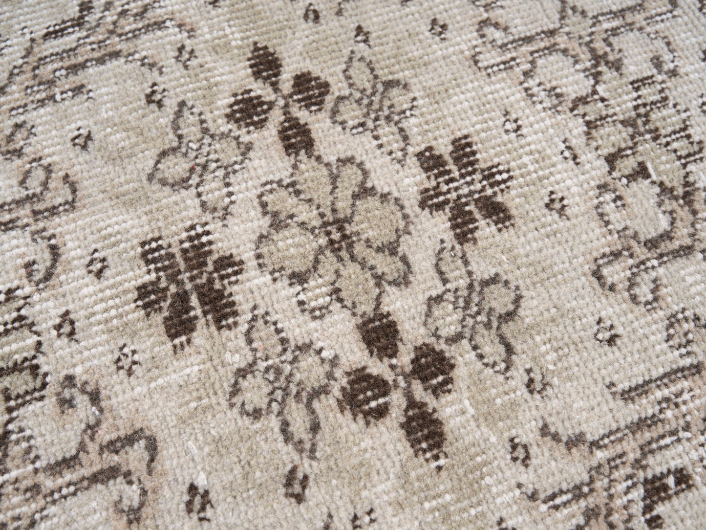 8649 - 4'10" x 8'10"