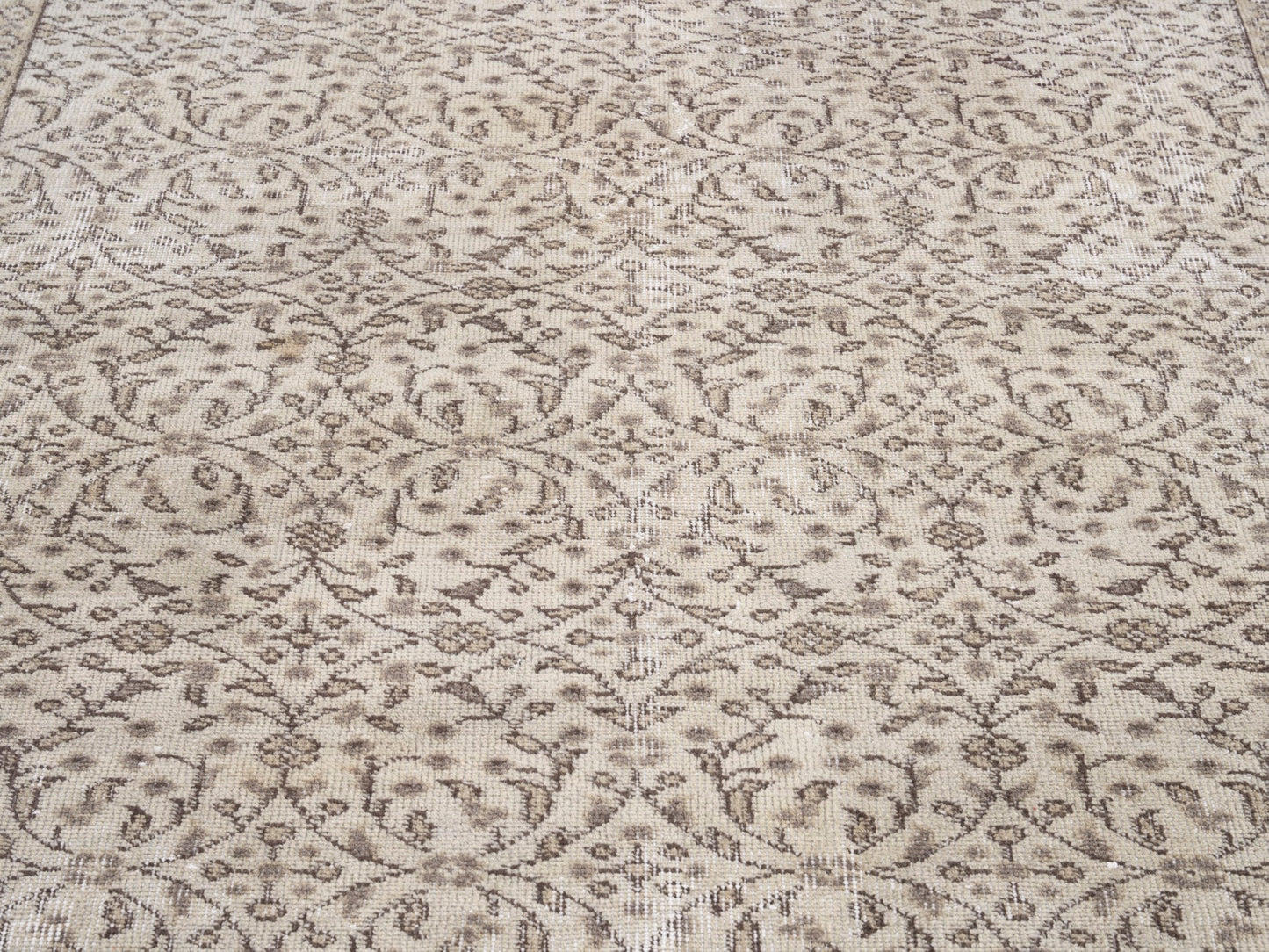 8874 - 3'10" x 6'11"