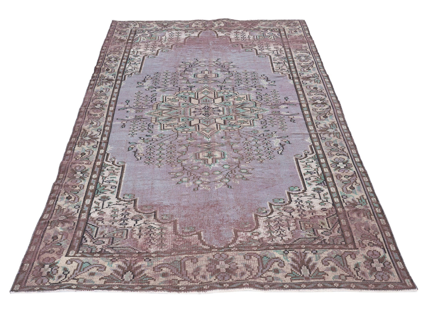 8673 - 5'10" x 10'1"