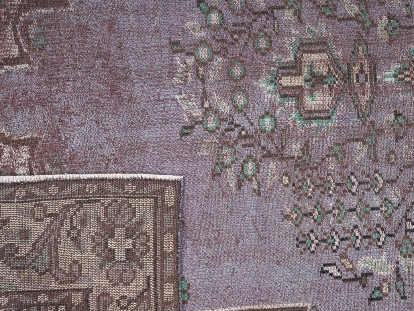 8673 - 5'10" x 10'1"