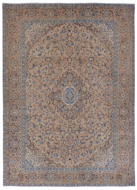 8977 - 9'3" x 12'10"