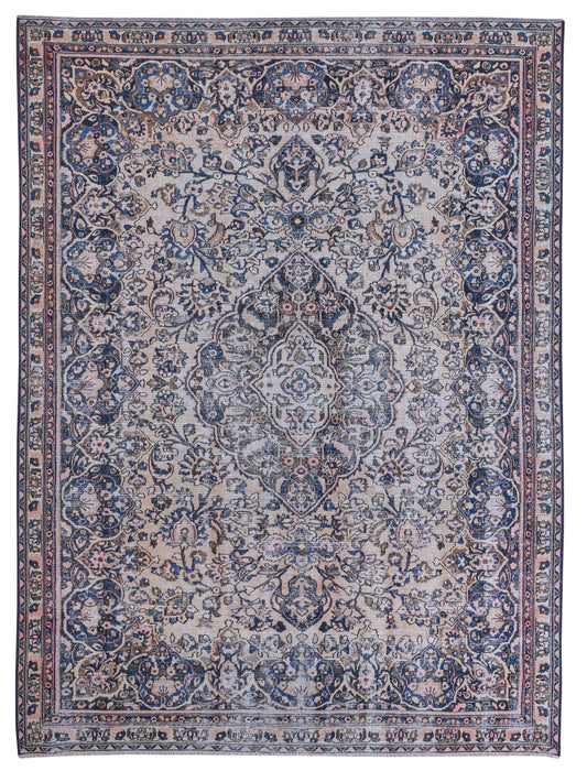 8996 - 7'10" x 10'11"