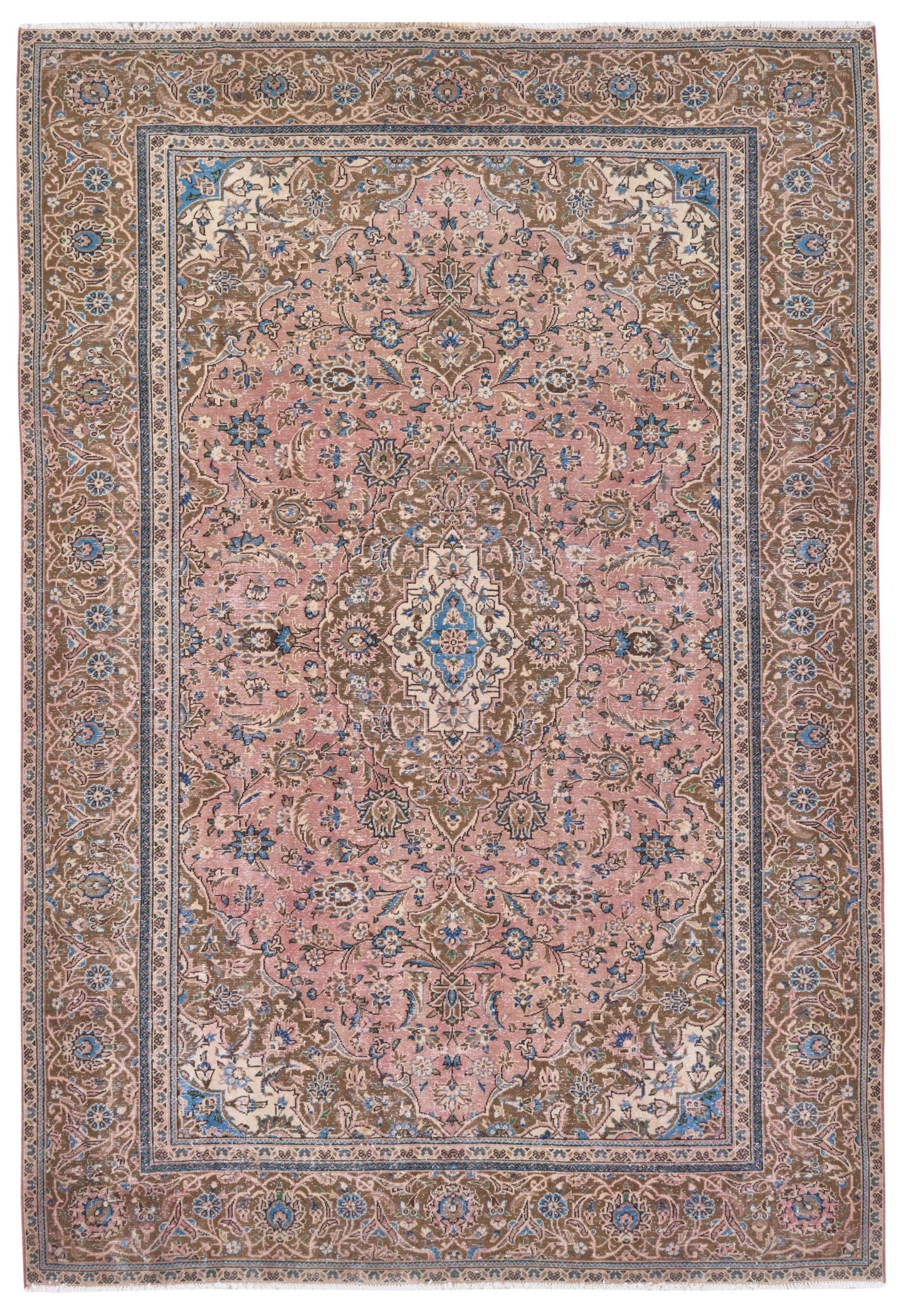 9038 - 7'7" x 10'11"