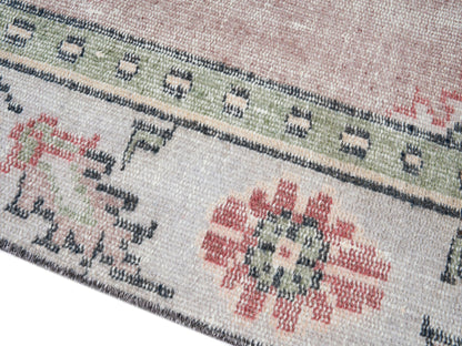 8252 - 5'10" x 10'2"