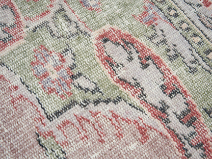 8252 - 5'10" x 10'2"