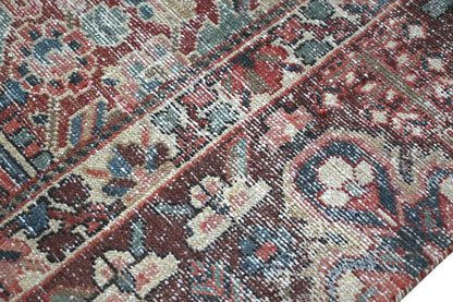 10001 - 9'4" x 11'10"