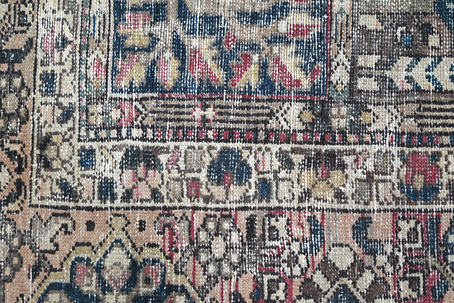 10002 - 7'9" x 10'7"