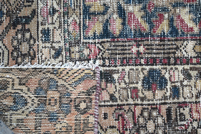 10002 - 7'9" x 10'7"