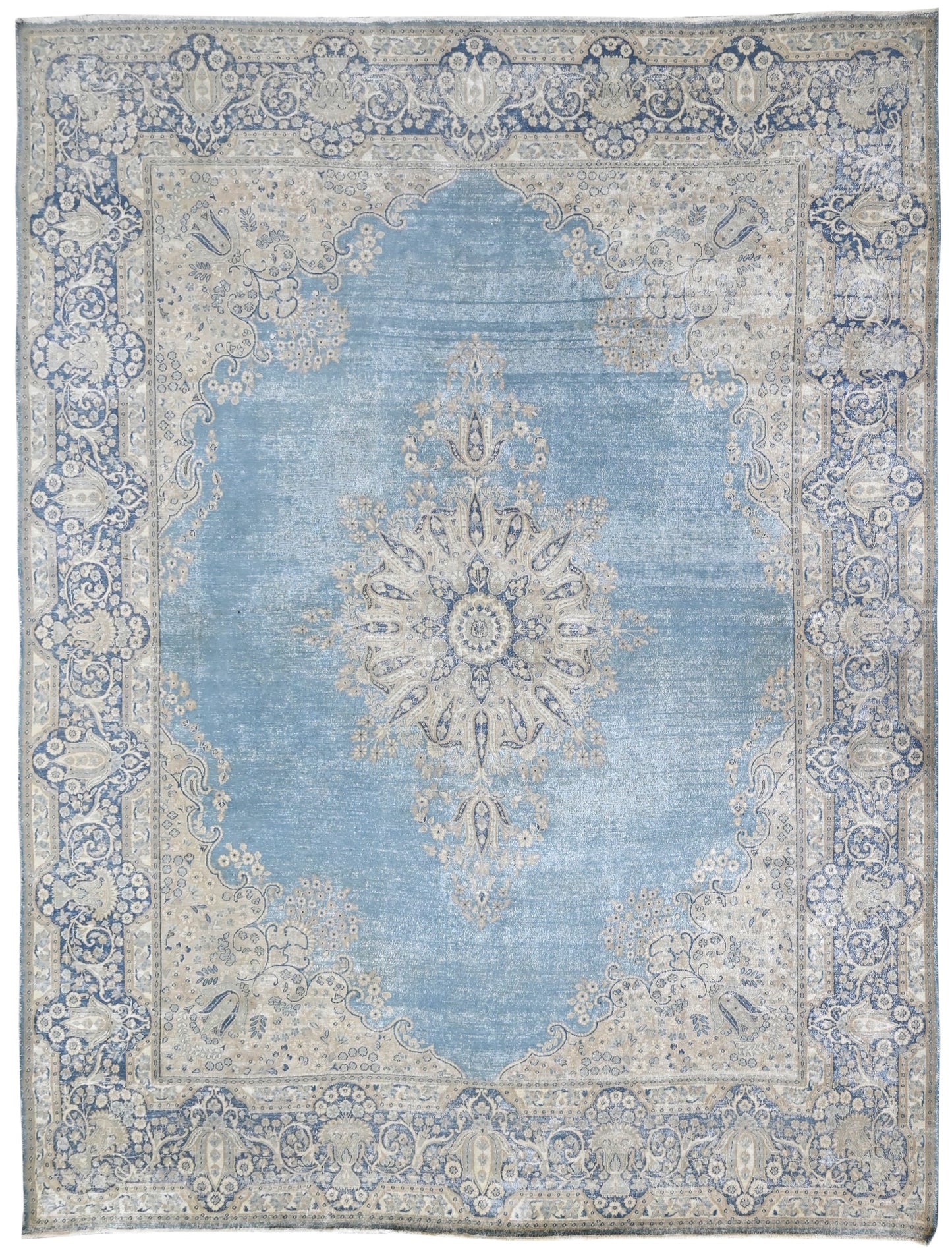 10009 - 8'11" x 12'2"