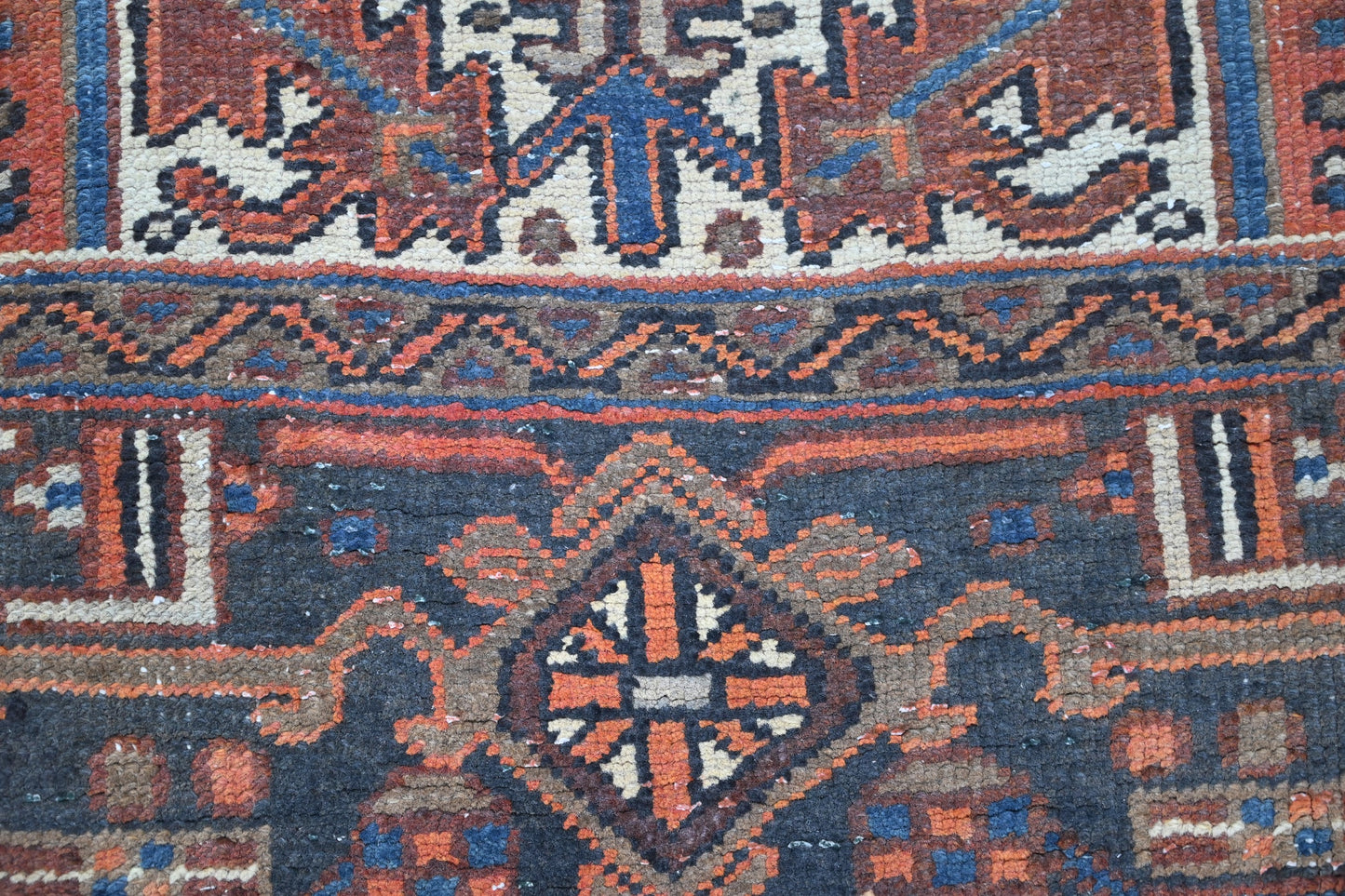 10012 - 5'10" x 9'6"