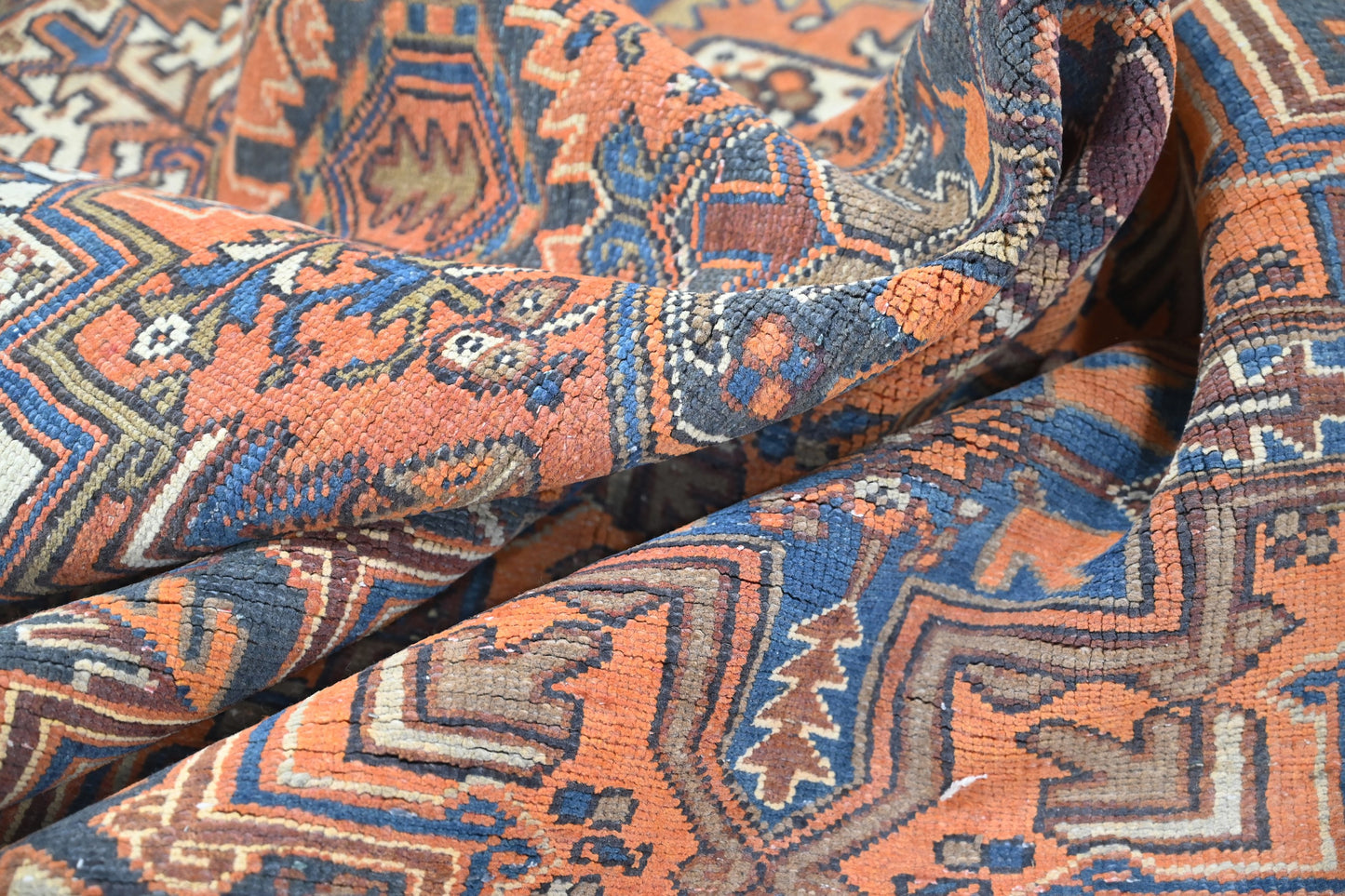 10012 - 5'10" x 9'6"