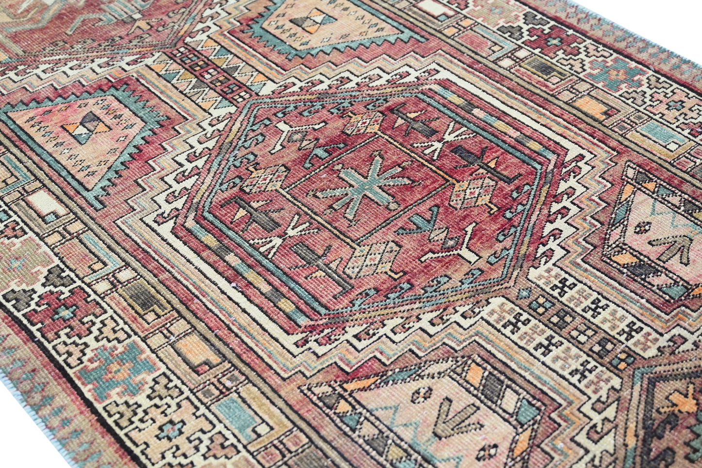 10013 - 3'5" x 14'11"