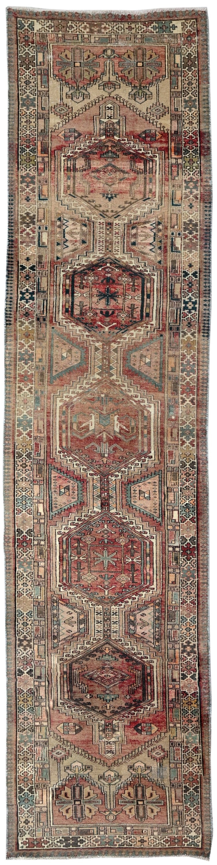 10013 - 3'5" x 14'11"