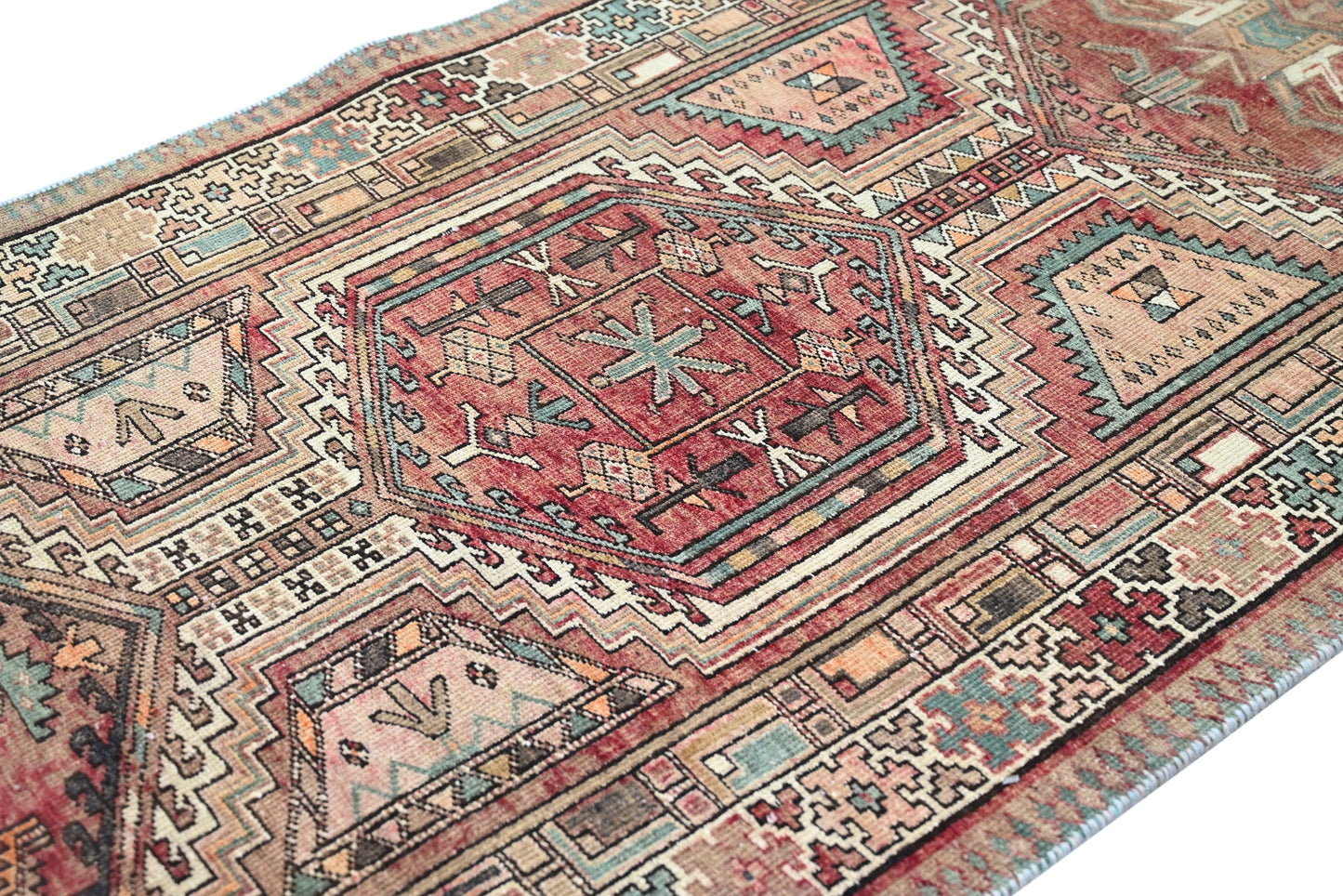 10013 - 3'5" x 14'11"