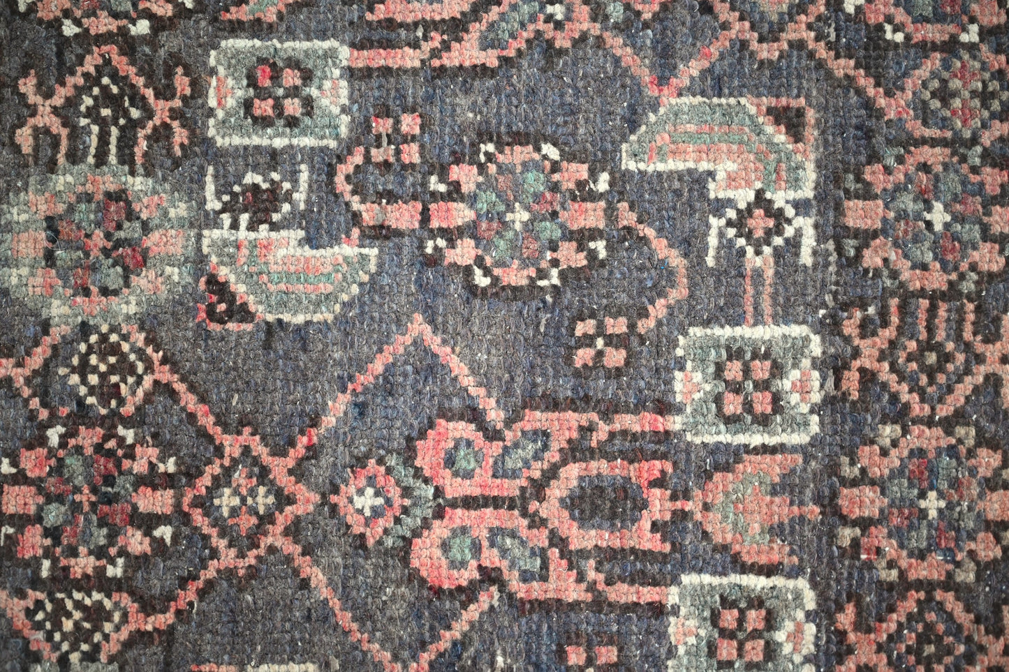 10015 - 2'5" x 12'1"